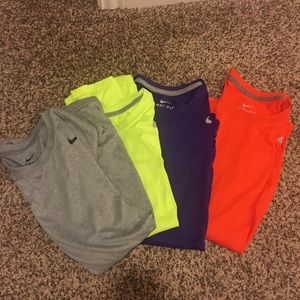 Bundle of 4 Nike Dri Fit cut off tanks sz Medium